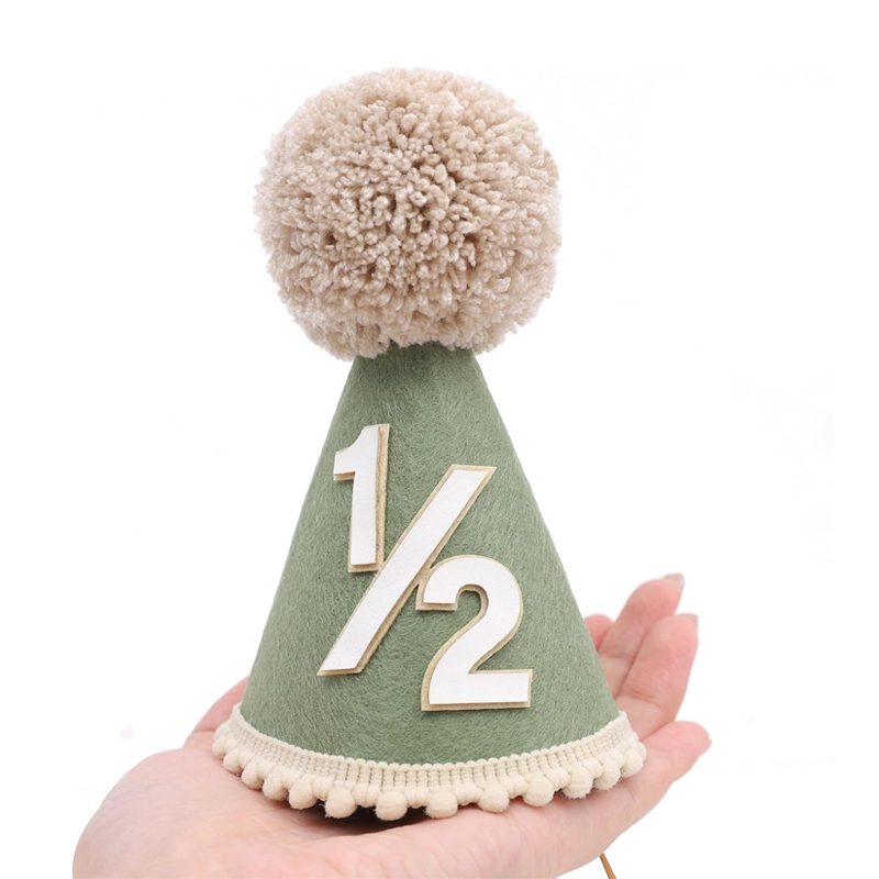 1/2 Birthday Hat Mini Cone Hat - đánh giá và giá Party Hat Cone
