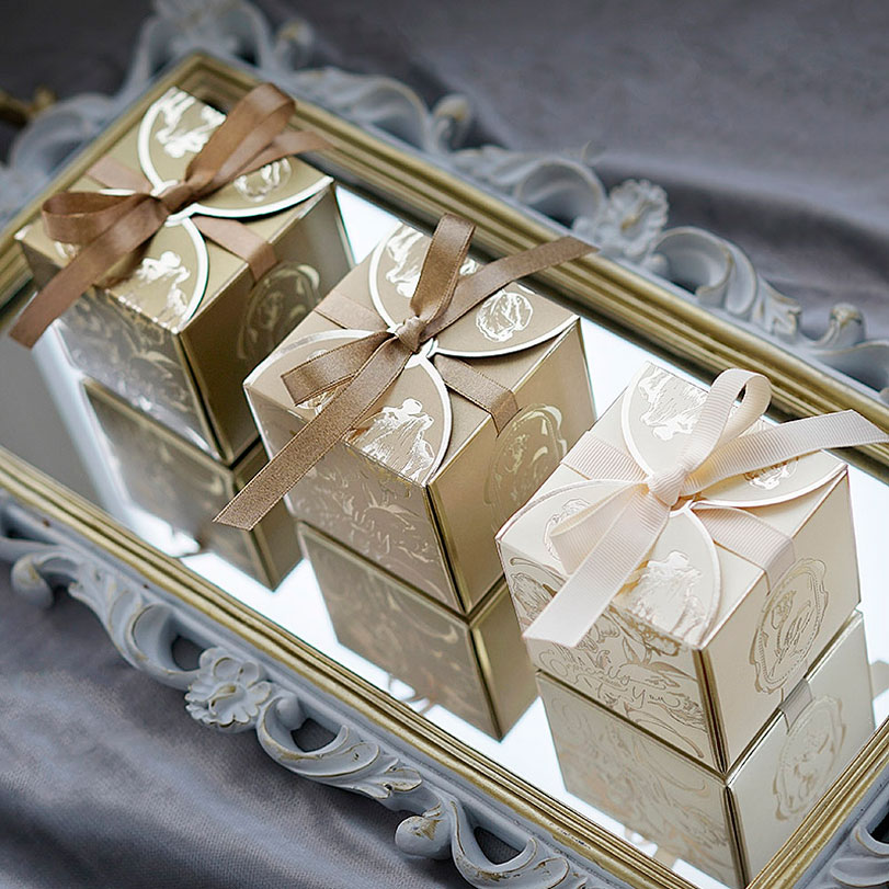 Ủng Hộ Đám Cưới Cao Cấp Hộp Bạ - đánh giá và giá Event Party Box